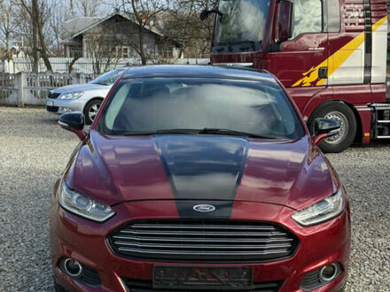 Красный Форд Фьюжн, объемом двигателя 2 л и пробегом 140 тыс. км за 10500 $, фото 1 на Automoto.ua