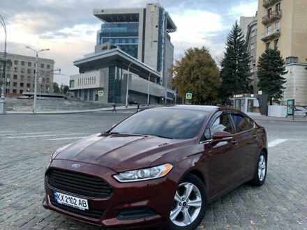 Форд Фьюжен 2016 у Харкові на Automoto.ua Червоний Форд Фьюжен, об'ємом двигуна 2.5 л та пробігом 188 тис. км за 9800 $, фото 1 на Automoto.ua
