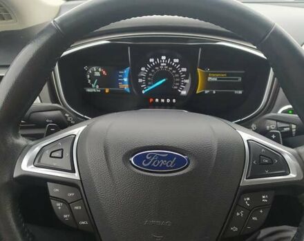 Красный Форд Фьюжн, объемом двигателя 2 л и пробегом 153 тыс. км за 12000 $, фото 1 на Automoto.ua