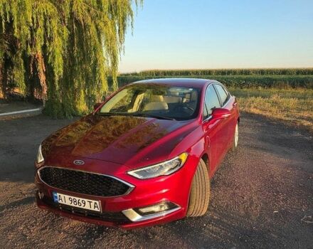 Червоний Форд Фьюжен, об'ємом двигуна 2 л та пробігом 220 тис. км за 13500 $, фото 1 на Automoto.ua