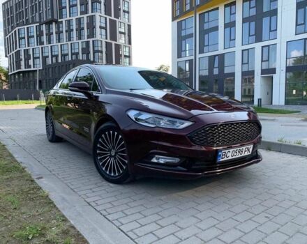 Красный Форд Фьюжн, объемом двигателя 2 л и пробегом 115 тыс. км за 16000 $, фото 1 на Automoto.ua