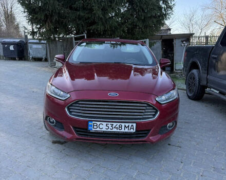 Красный Форд Фьюжн, объемом двигателя 1.5 л и пробегом 120 тыс. км за 10000 $, фото 1 на Automoto.ua