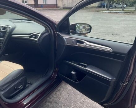 Красный Форд Фьюжн, объемом двигателя 2.5 л и пробегом 117 тыс. км за 11500 $, фото 1 на Automoto.ua