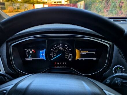 Форд Фьюжен 2016 у Кривому Розі на Automoto.ua Червоний Форд Фьюжен, об'ємом двигуна 2.5 л та пробігом 182 тис. км за 13500 $, фото 1 на Automoto.ua