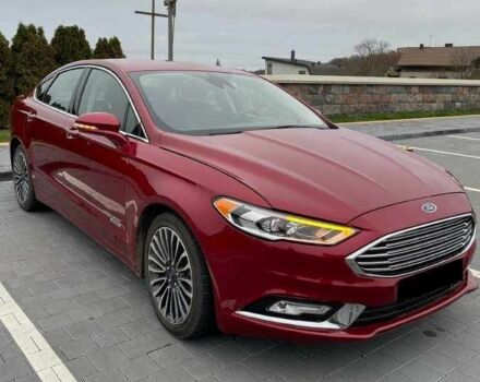 Красный Форд Фьюжн, объемом двигателя 0 л и пробегом 93 тыс. км за 11200 $, фото 1 на Automoto.ua