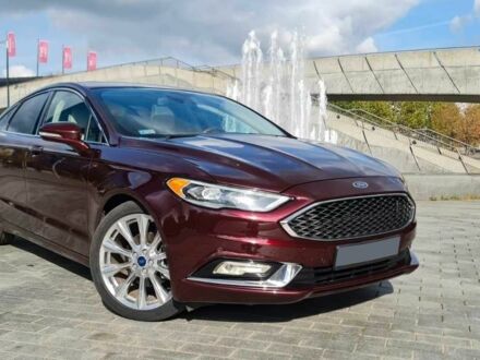 Красный Форд Фьюжн, объемом двигателя 2 л и пробегом 35 тыс. км за 9500 $, фото 1 на Automoto.ua