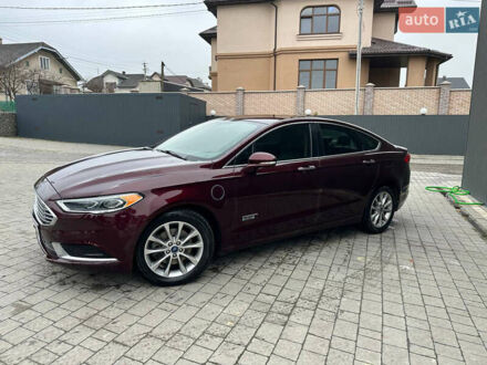 Красный Форд Фьюжн, объемом двигателя 2 л и пробегом 187 тыс. км за 14800 $, фото 1 на Automoto.ua