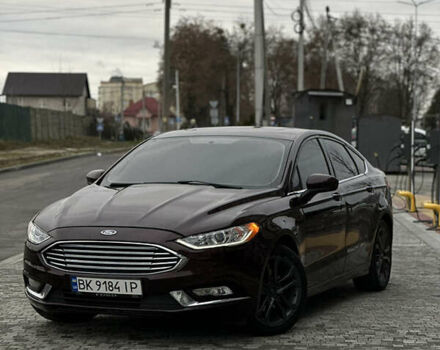 Червоний Форд Фьюжен, об'ємом двигуна 2 л та пробігом 120 тис. км за 11500 $, фото 1 на Automoto.ua