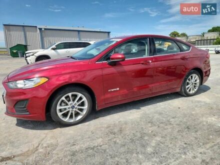 Красный Форд Фьюжн, объемом двигателя 2 л и пробегом 90 тыс. км за 3000 $, фото 1 на Automoto.ua