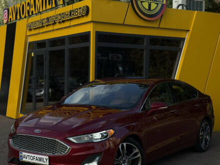 Красный Форд Фьюжн, объемом двигателя 2 л и пробегом 207 тыс. км за 12999 $, фото 1 на Automoto.ua