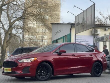 Форд Фьюжен 2020 у Миколаєві на Automoto.ua Червоний Форд Фьюжен, об'ємом двигуна 2.5 л та пробігом 126 тис. км за 16200 $, фото 1 на Automoto.ua