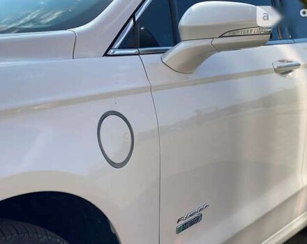 Форд Фьюжн, объемом двигателя 2 л и пробегом 230 тыс. км за 12800 $, фото 17 на Automoto.ua