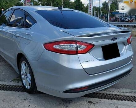 Форд Фьюжн, объемом двигателя 0 л и пробегом 214 тыс. км за 10699 $, фото 5 на Automoto.ua