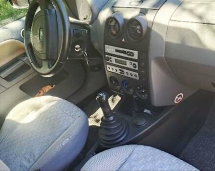 Форд Фьюжен, об'ємом двигуна 1.4 л та пробігом 220 тис. км за 1650 $, фото 3 на Automoto.ua
