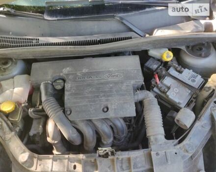 Форд Фьюжн, объемом двигателя 1.6 л и пробегом 135 тыс. км за 3699 $, фото 8 на Automoto.ua
