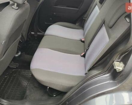 Форд Фьюжн, объемом двигателя 0 л и пробегом 180 тыс. км за 4900 $, фото 12 на Automoto.ua