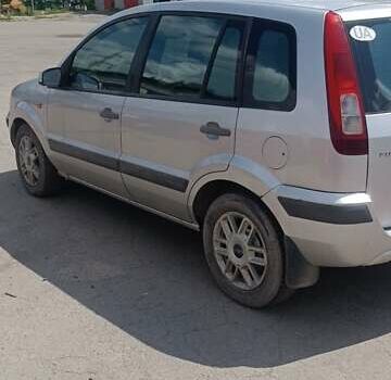 Форд Фьюжен 2007 у Харкові на Automoto.ua Форд Фьюжен, об'ємом двигуна 1.4 л та пробігом 265 тис. км за 4000 $, фото 9 на Automoto.ua