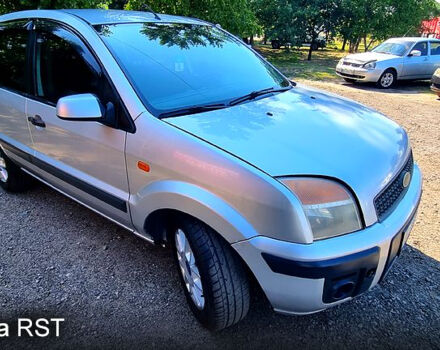 Форд Фьюжн, объемом двигателя 1.4 л и пробегом 156 тыс. км за 4300 $, фото 3 на Automoto.ua