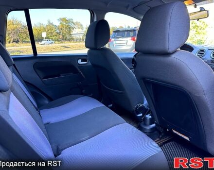 Форд Фьюжен, об'ємом двигуна 1.4 л та пробігом 188 тис. км за 4700 $, фото 6 на Automoto.ua