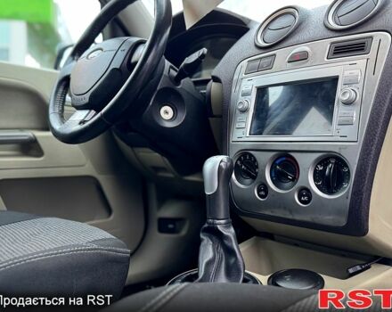 Форд Фьюжн, объемом двигателя 14 л и пробегом 190 тыс. км за 5300 $, фото 12 на Automoto.ua