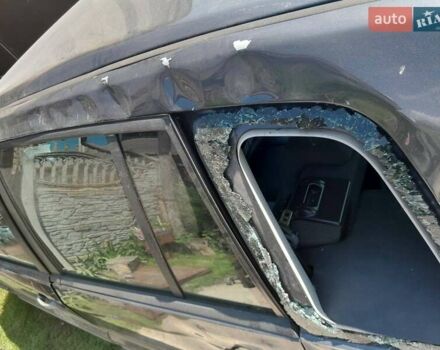 Форд Фьюжн, объемом двигателя 1.4 л и пробегом 140 тыс. км за 1950 $, фото 8 на Automoto.ua