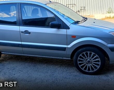 Форд Фьюжен, об'ємом двигуна 1.4 л та пробігом 205 тис. км за 5200 $, фото 1 на Automoto.ua