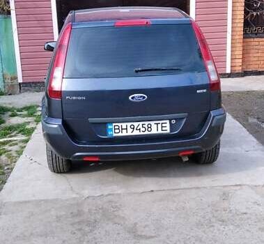 Форд Фьюжн, объемом двигателя 1.4 л и пробегом 337 тыс. км за 5300 $, фото 6 на Automoto.ua