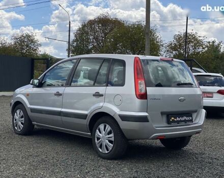 Форд Фьюжен, об'ємом двигуна 1.4 л та пробігом 136 тис. км за 4799 $, фото 16 на Automoto.ua