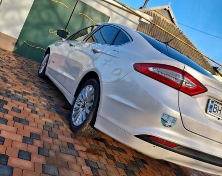 Форд Фьюжен, об'ємом двигуна 2 л та пробігом 180 тис. км за 10700 $, фото 9 на Automoto.ua