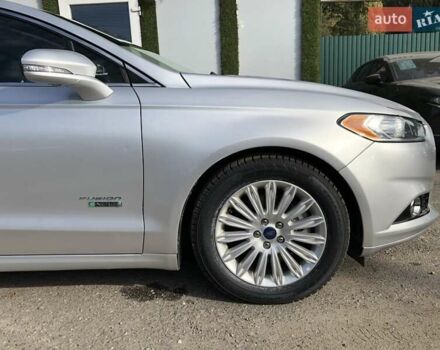 Форд Фьюжн, объемом двигателя 2 л и пробегом 169 тыс. км за 11900 $, фото 5 на Automoto.ua