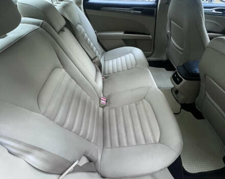 Форд Фьюжен 2013 у Одесі на Automoto.ua Форд Фьюжен, об'ємом двигуна 2.5 л та пробігом 195 тис. км за 10300 $, фото 9 на Automoto.ua