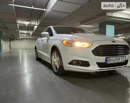 Форд Фьюжен, об'ємом двигуна 1.6 л та пробігом 140 тис. км за 10000 $, фото 5 на Automoto.ua