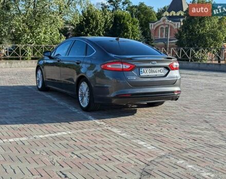 Форд Фьюжн, объемом двигателя 2 л и пробегом 131 тыс. км за 13500 $, фото 5 на Automoto.ua