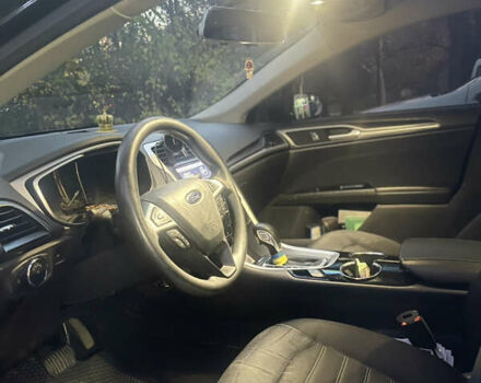 Форд Фьюжн, объемом двигателя 1.5 л и пробегом 290 тыс. км за 10000 $, фото 5 на Automoto.ua