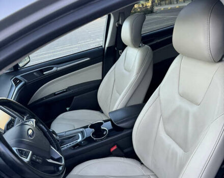 Форд Фьюжен, об'ємом двигуна 2 л та пробігом 218 тис. км за 10000 $, фото 8 на Automoto.ua