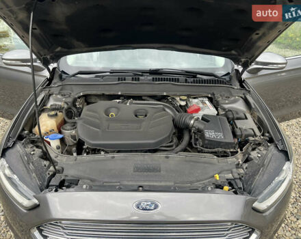 Форд Фьюжен, об'ємом двигуна 2 л та пробігом 137 тис. км за 11600 $, фото 11 на Automoto.ua