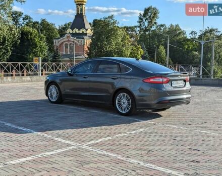 Форд Фьюжн, объемом двигателя 2 л и пробегом 131 тыс. км за 13500 $, фото 6 на Automoto.ua