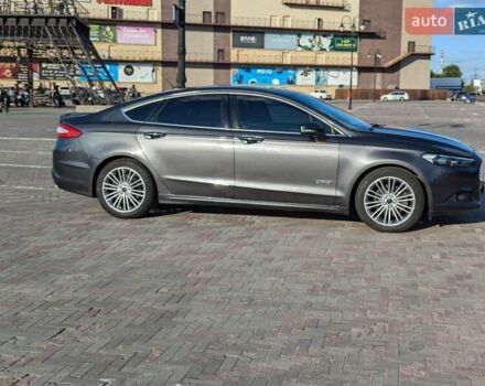 Форд Фьюжн, объемом двигателя 2 л и пробегом 131 тыс. км за 13500 $, фото 9 на Automoto.ua