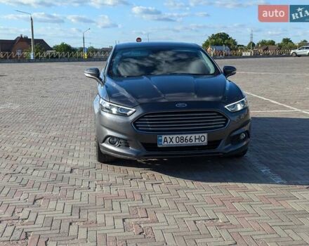 Форд Фьюжн, объемом двигателя 2 л и пробегом 131 тыс. км за 13500 $, фото 4 на Automoto.ua