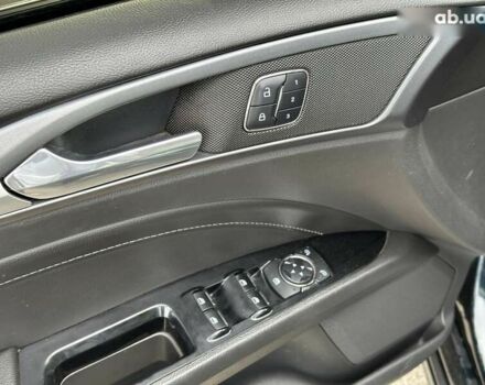 Форд Фьюжн, объемом двигателя 2 л и пробегом 182 тыс. км за 9990 $, фото 18 на Automoto.ua