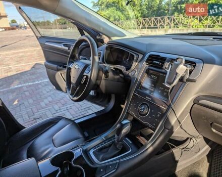 Форд Фьюжн, объемом двигателя 2 л и пробегом 131 тыс. км за 13500 $, фото 26 на Automoto.ua