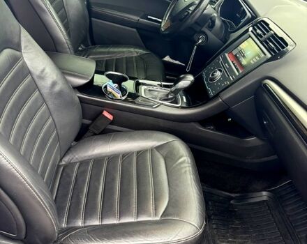 Форд Фьюжн, объемом двигателя 2.5 л и пробегом 123 тыс. км за 11500 $, фото 4 на Automoto.ua