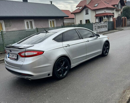 Форд Фьюжн, объемом двигателя 2.5 л и пробегом 205 тыс. км за 9000 $, фото 3 на Automoto.ua