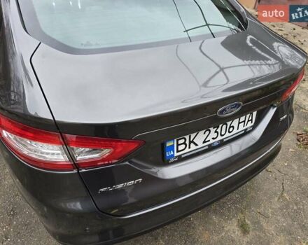 Форд Фьюжен, об'ємом двигуна 2.5 л та пробігом 159 тис. км за 9800 $, фото 4 на Automoto.ua