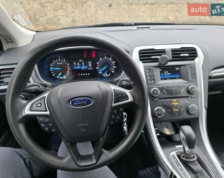 Форд Фьюжен, об'ємом двигуна 2.5 л та пробігом 159 тис. км за 9800 $, фото 6 на Automoto.ua