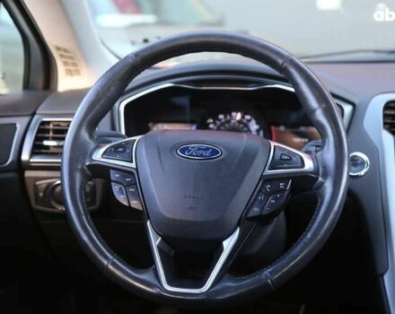 Форд Фьюжен, об'ємом двигуна 2 л та пробігом 157 тис. км за 11000 $, фото 15 на Automoto.ua