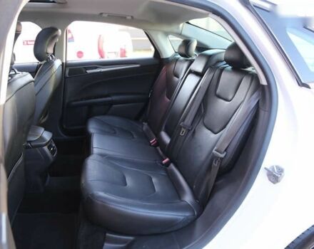 Форд Фьюжен, об'ємом двигуна 2 л та пробігом 157 тис. км за 11000 $, фото 9 на Automoto.ua