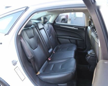 Форд Фьюжен, об'ємом двигуна 2 л та пробігом 157 тис. км за 11000 $, фото 10 на Automoto.ua