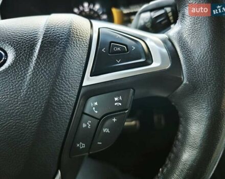 Форд Фьюжен, об'ємом двигуна 2 л та пробігом 112 тис. км за 14900 $, фото 13 на Automoto.ua