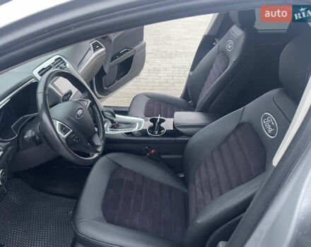 Форд Фьюжн, объемом двигателя 2 л и пробегом 188 тыс. км за 11000 $, фото 4 на Automoto.ua